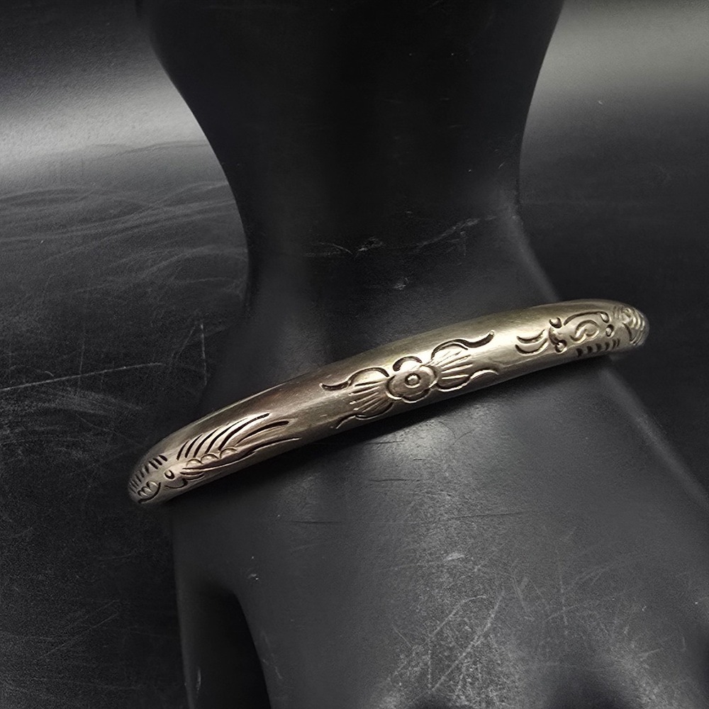 Silver Tone Etched Bangle Bracelet Tibetan Vintage Costume Jewelry